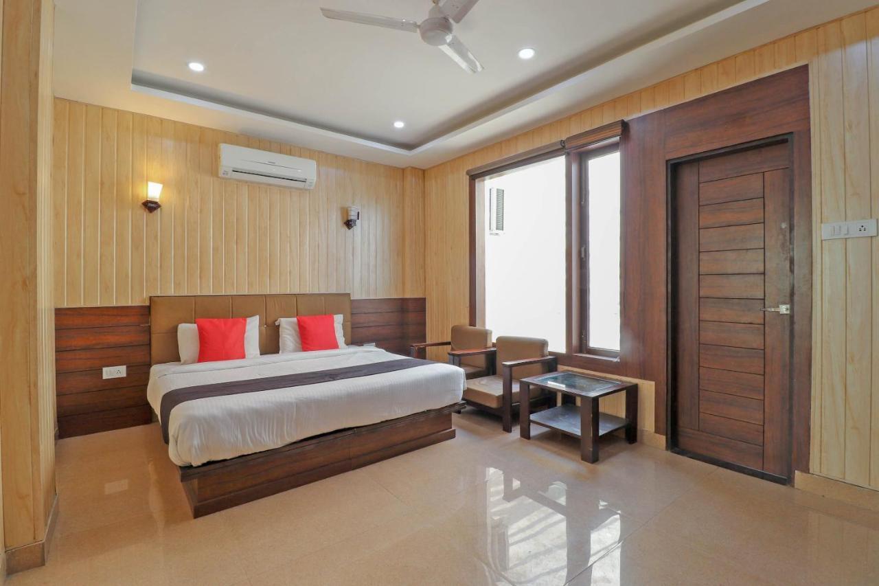 Capital O 76444 Hotel Hill-Top Inn Narendra Nagar Exterior photo